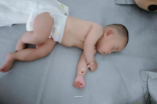 林芝怀孕是不是很怕热
